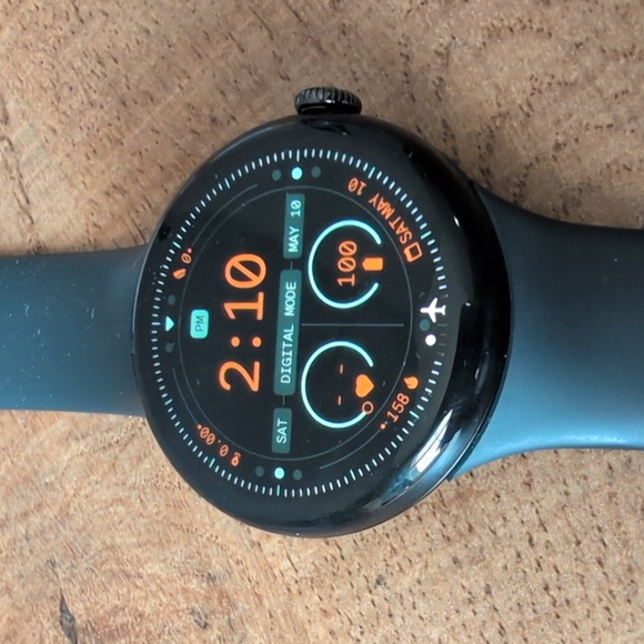 Google Pixel Watch 3 - 45mm - Picture 3 of 5